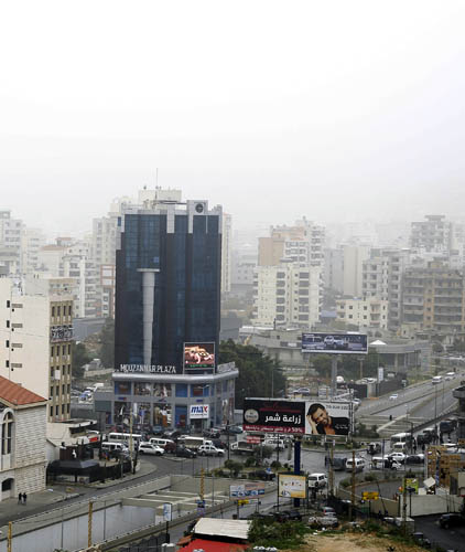 المنخفض الجوي (URSULA) يتسبب بعاصفة رملية فوق لبنان